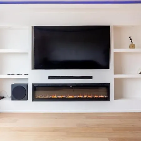 Διαμέρισμα 2 Bedroom Champs Elysee Παρίσι