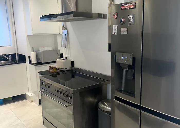 Διαμέρισμα 2 Bedroom Champs Elysee